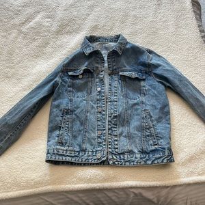 "large vintage denim jacket.